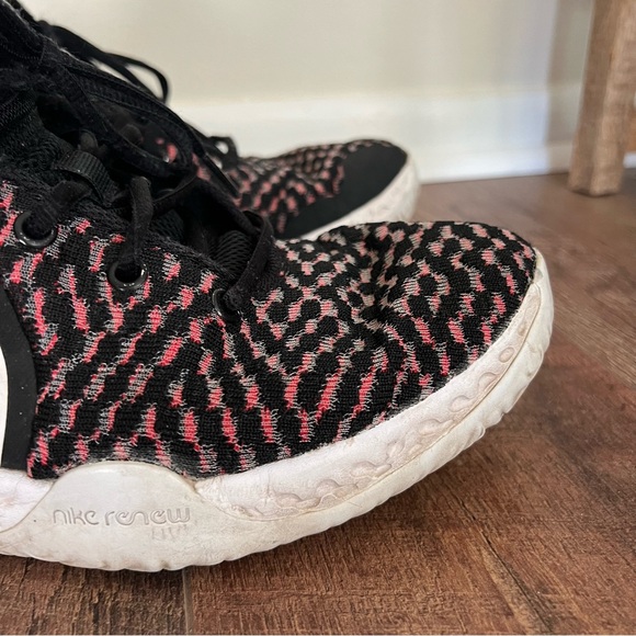 Nike KD Trey 5 VIII Bred Black White Red Men's size 10 CK2090-002 - Picture 7 of 16